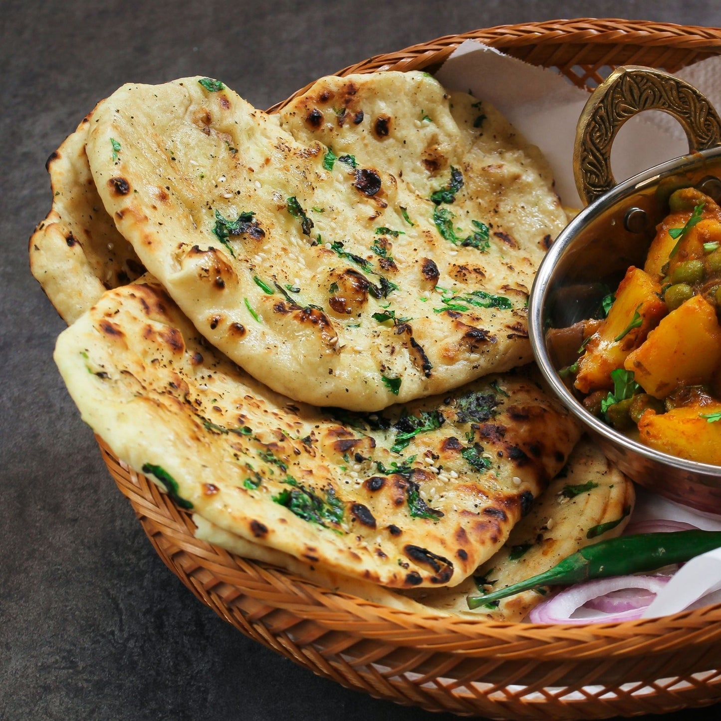 Pimpama ALOO ONION NAAN